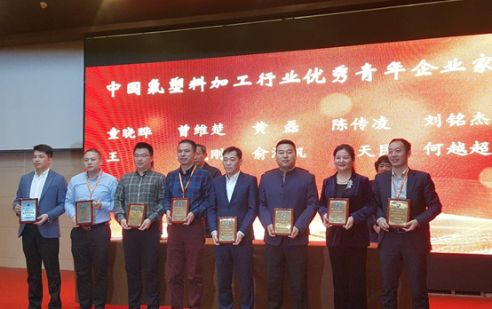 1541057524100031.png blob.png